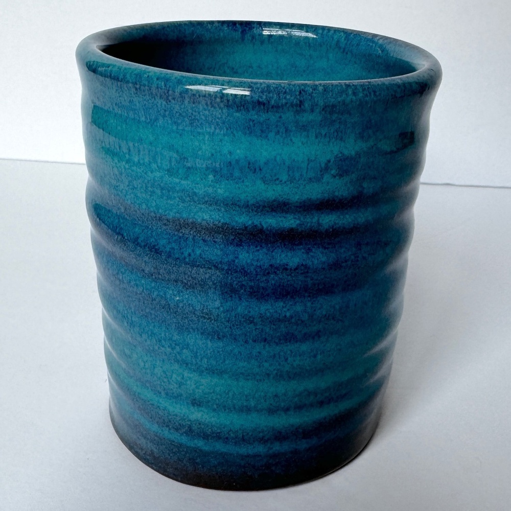 Handmade Mug Pottery Artisan Art Mug Blue Glazed Signed by Artist - Picture 6 of 7